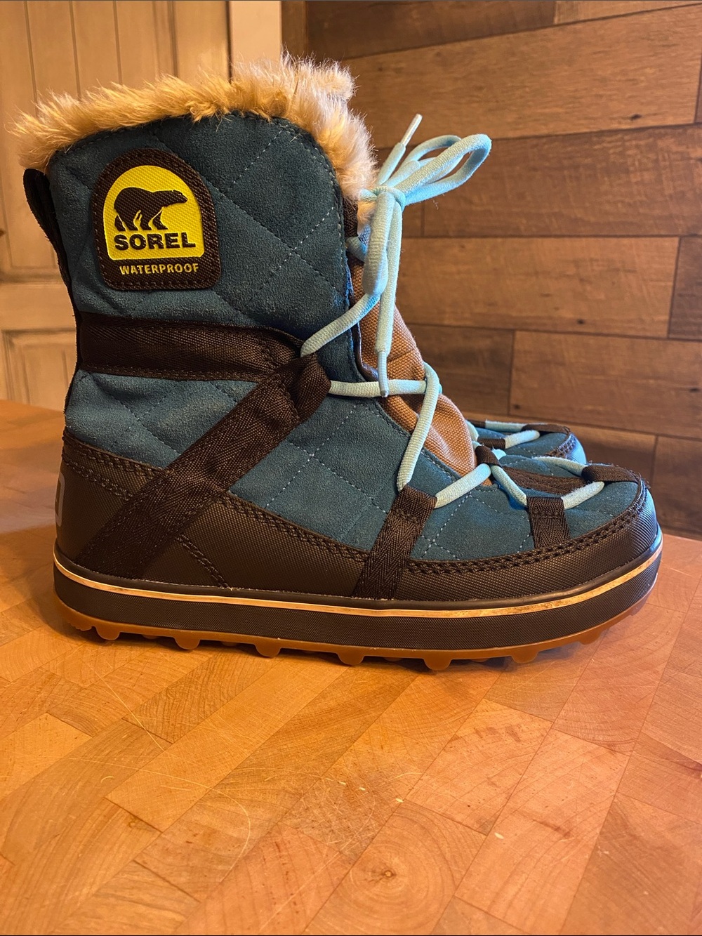 Sorel Teal, Brown and Light Blue Women's Winter Lace-Up Boots with Faux Fur Cuff